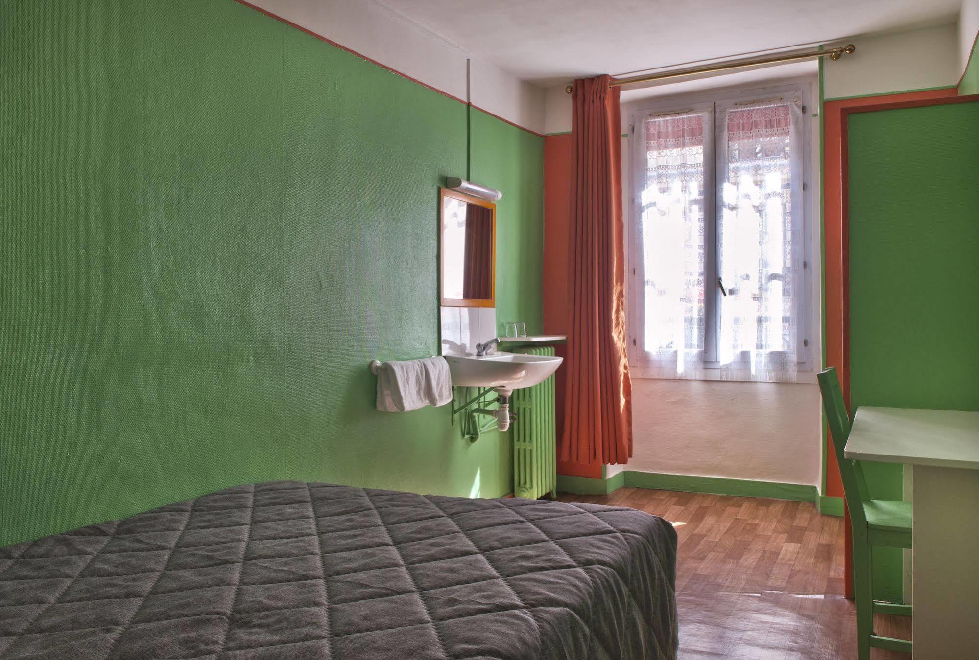 Hotel Du Commerce ปารีส ภายนอก รูปภาพ